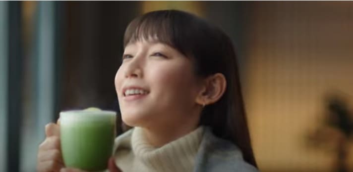 綾鷹カフェCM2022 女優